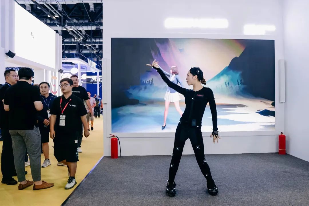 “AI+智能显示”引领未来 尊龙(中国)时凯新品InfoComm展大放异彩